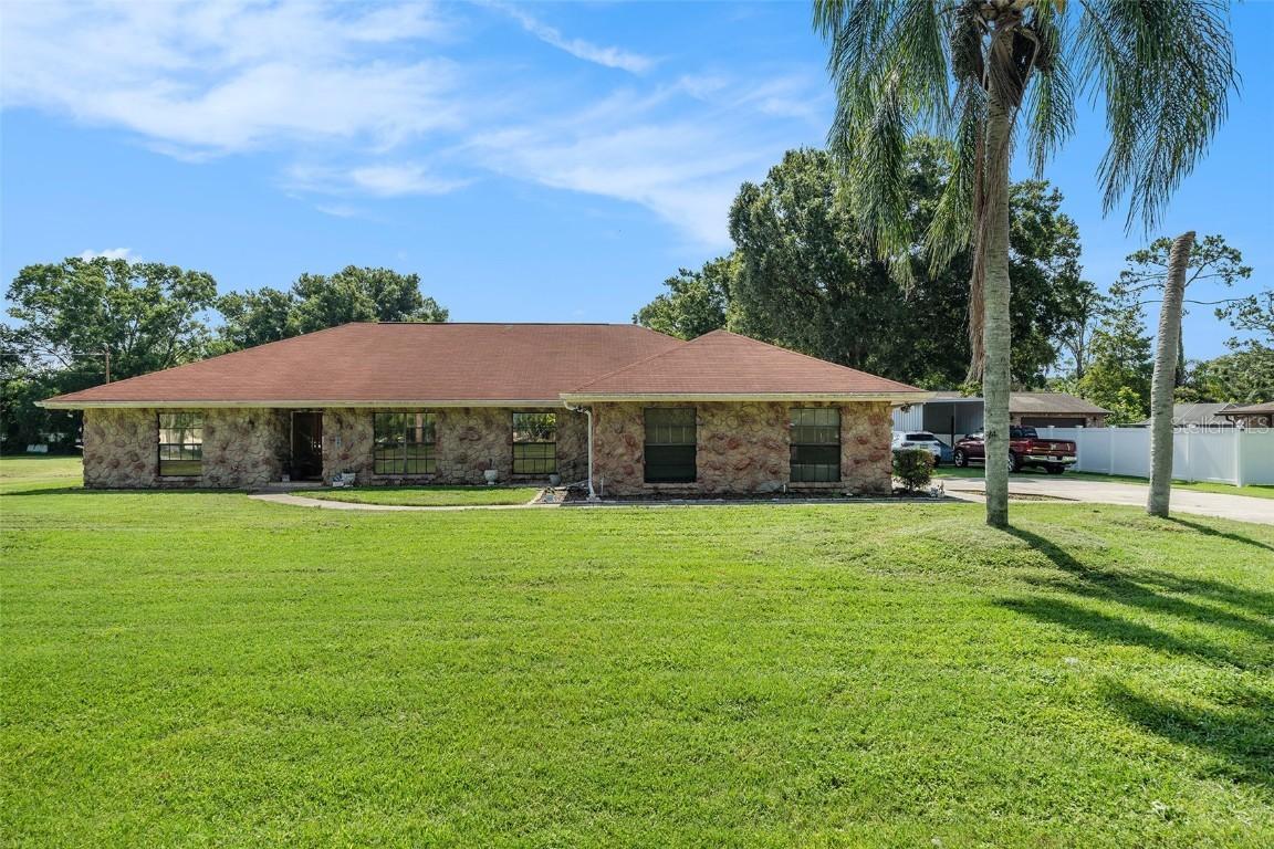 7907 Pat Blvd., Tampa, FL 33615