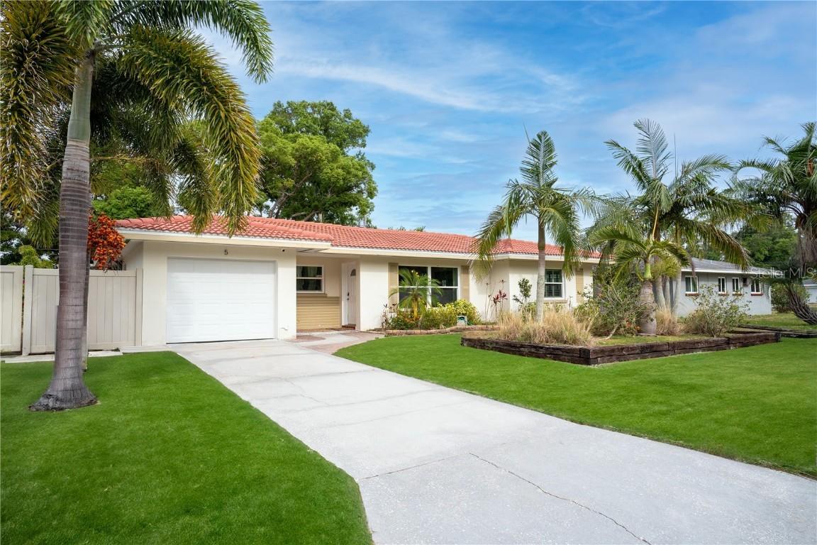 5 N Mercury Ave., Clearwater, FL 33765