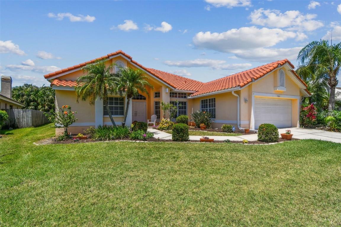 5001 Queen Palm Ter., St Petersburg, FL 33703