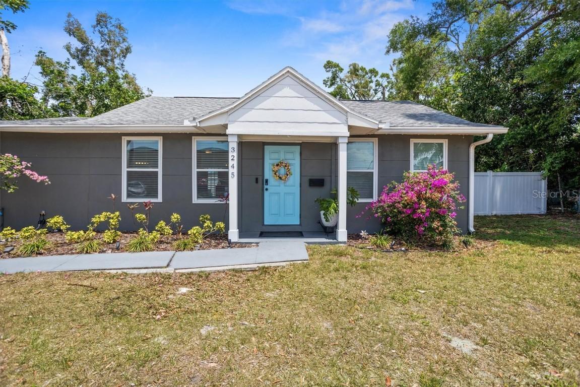 3245 Freemont Ter., St Petersburg, FL 33712
