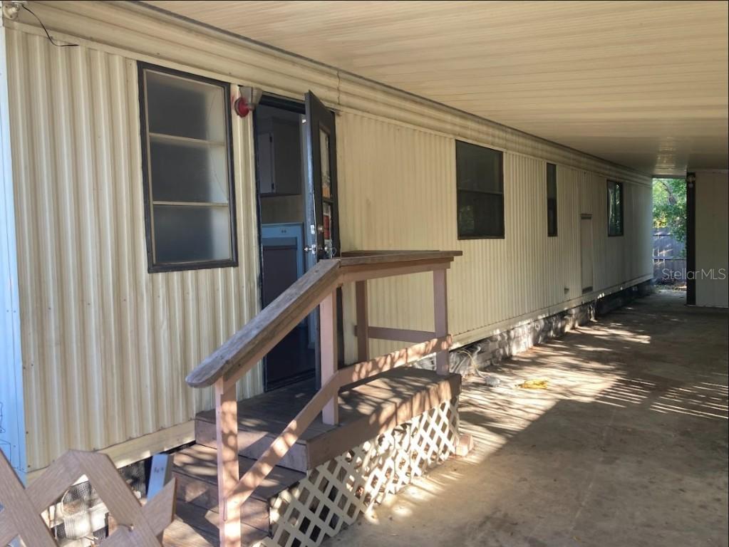 12240 Seminole Blvd. #14, Largo, FL 33778