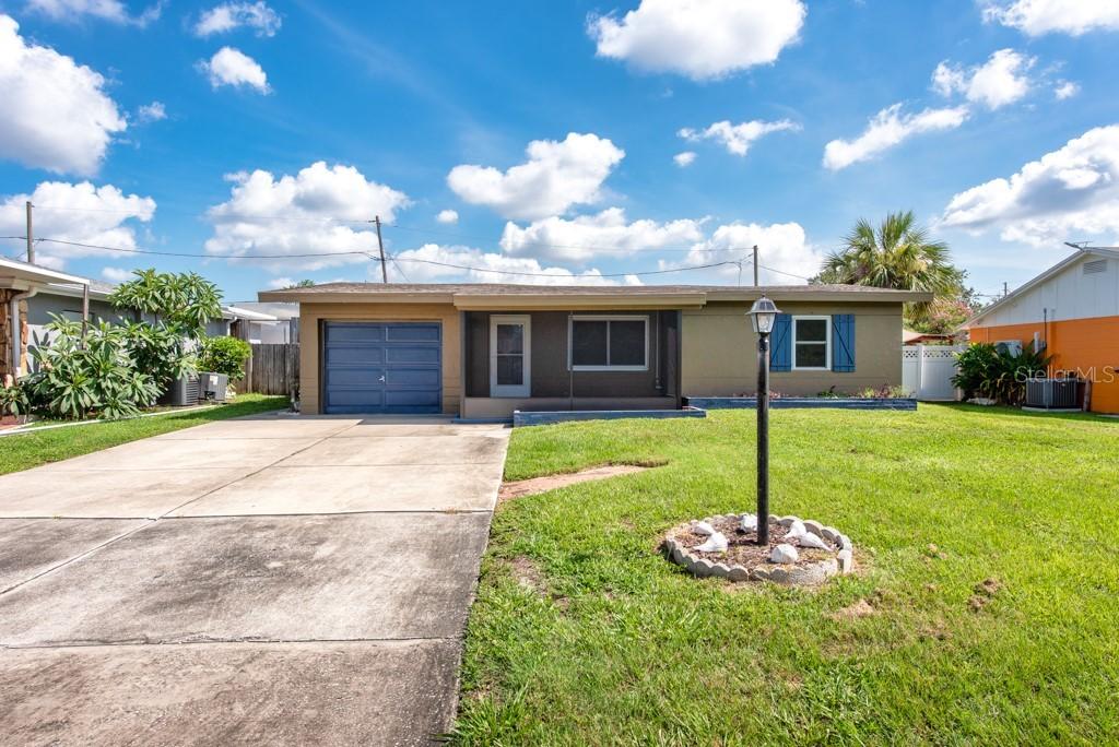 8305 75th Pl., Seminole, FL 33777