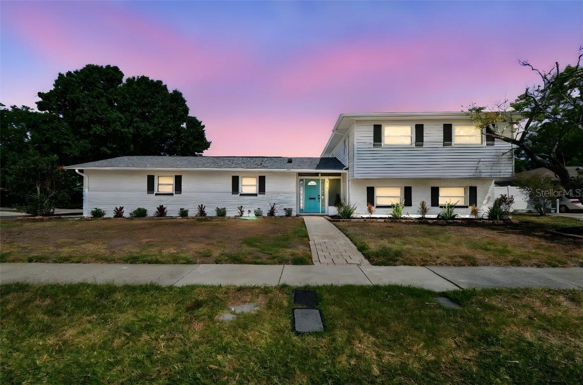 8413 Lopez Dr., Tampa, FL 33615