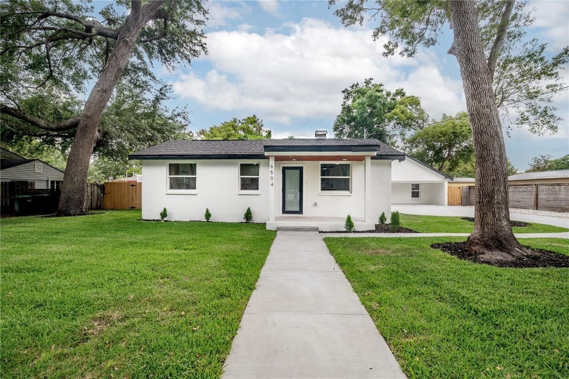 6504 N 13th St., Tampa, FL 33604