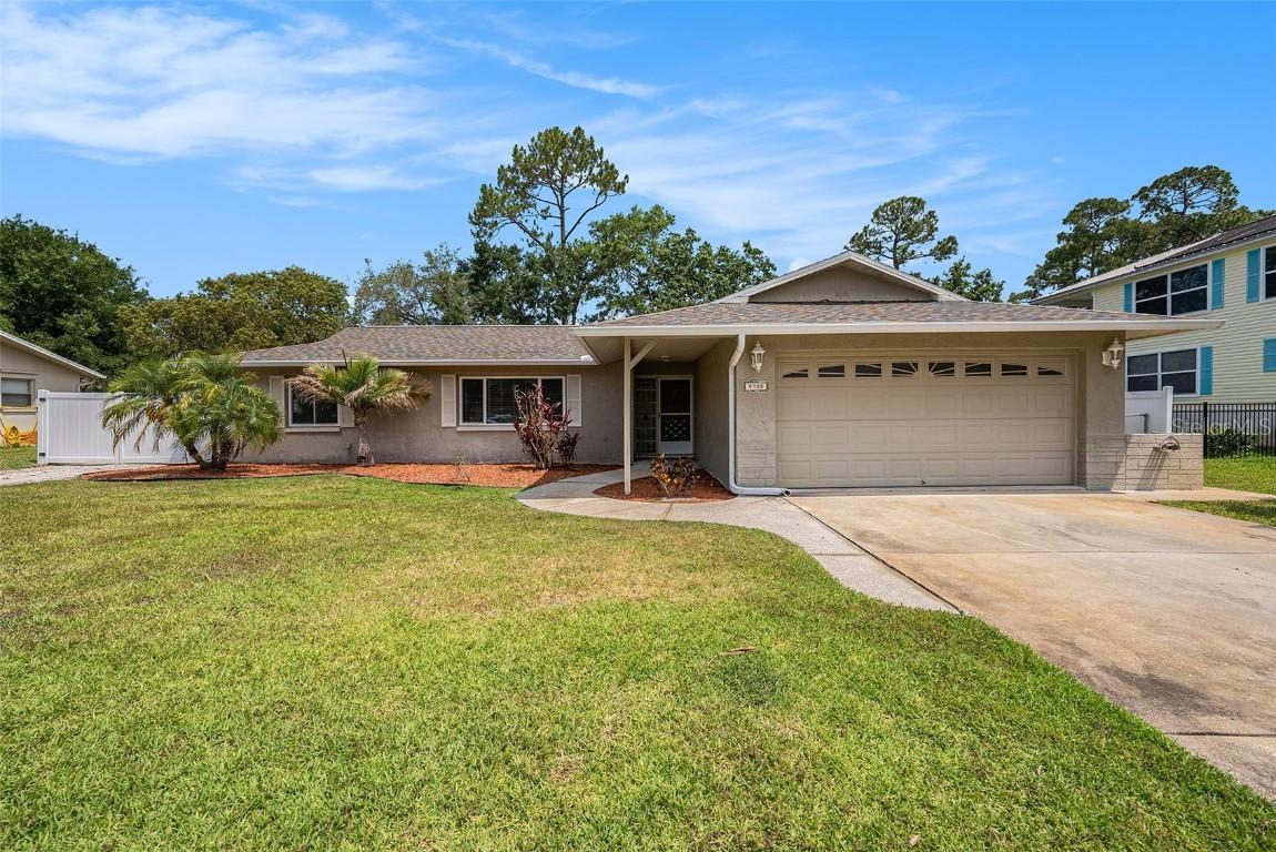 5905 Berkford Dr., Holiday, FL 34690