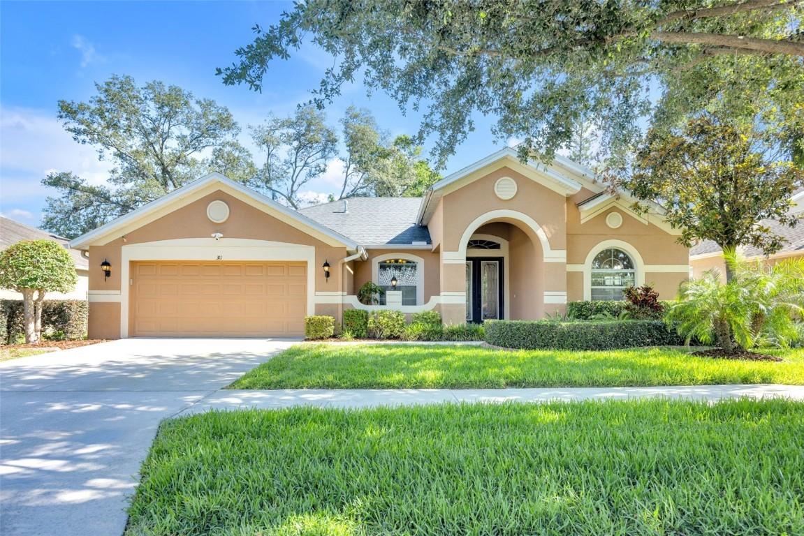 311 Parsons Woods Dr., Seffner, FL 33584
