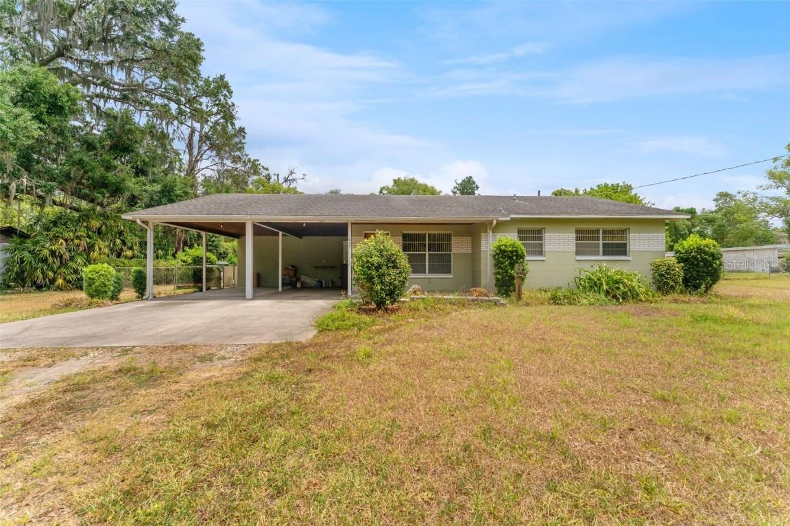 1609 S Valrico Rd., Valrico, FL 33594