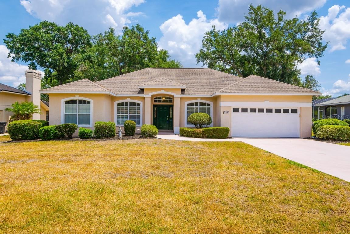 2214 Deerbrook Dr., Lakeland, FL 33811