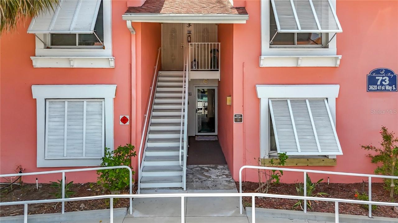 3620 41st Way #B, St Petersburg, FL 33711