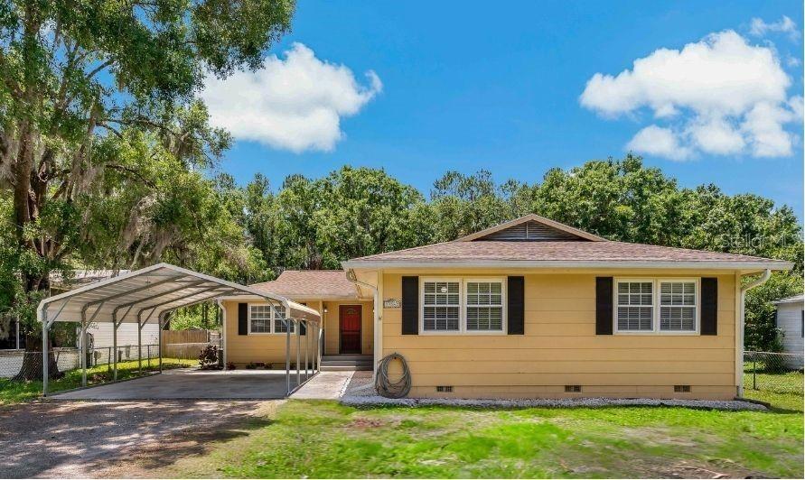 39542 Friends Ave., Zephyrhills, FL 33540