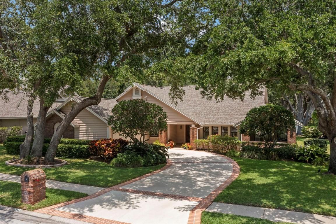 1951 Downing Pl., Palm Harbor, FL 34683