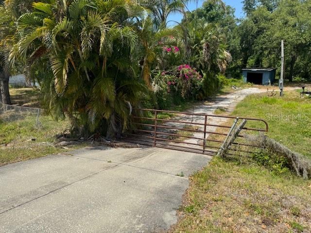 10709 E Bay Rd., Gibsonton, FL 33534