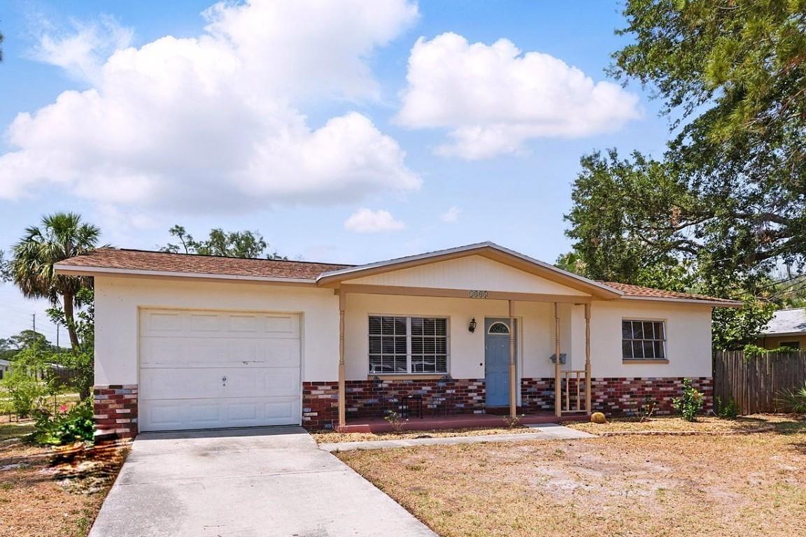 1801 Mississippi Ave., St Petersburg, FL 33703