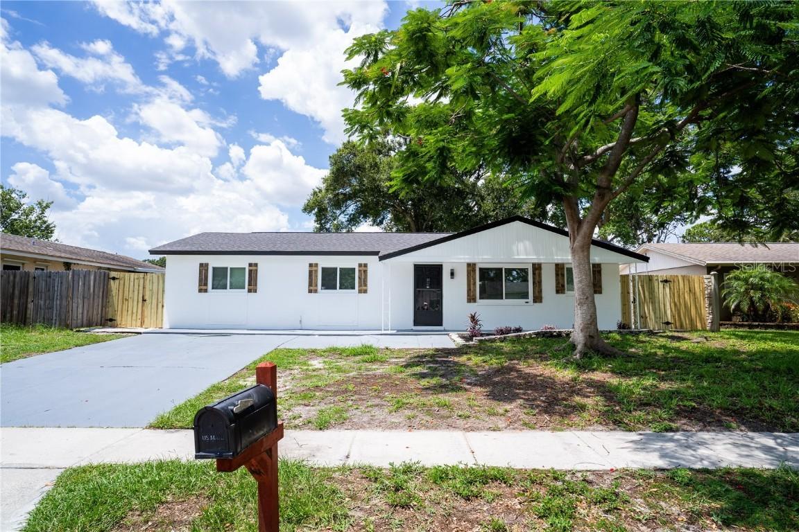 8277 82nd Ave., Largo, FL 33777