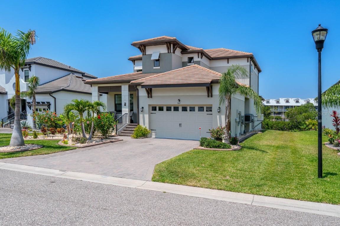 3122 Christophers Watch Ln., Ruskin, FL 33570