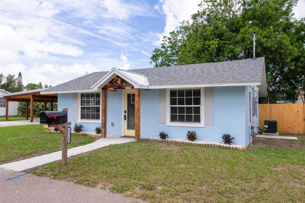1114 Michigan Dr., Dunedin, FL 34698