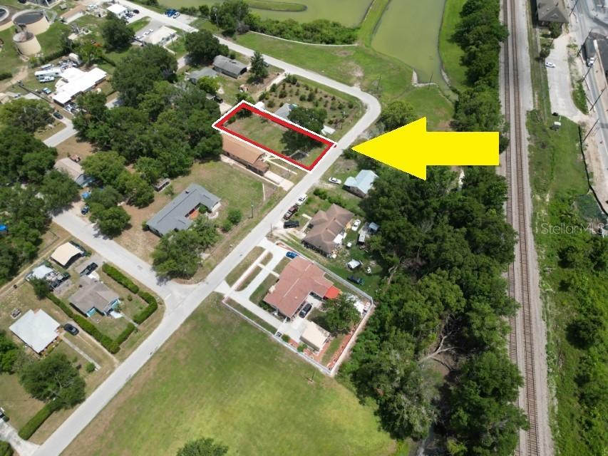 14306 1st St., Dade City, FL 33525