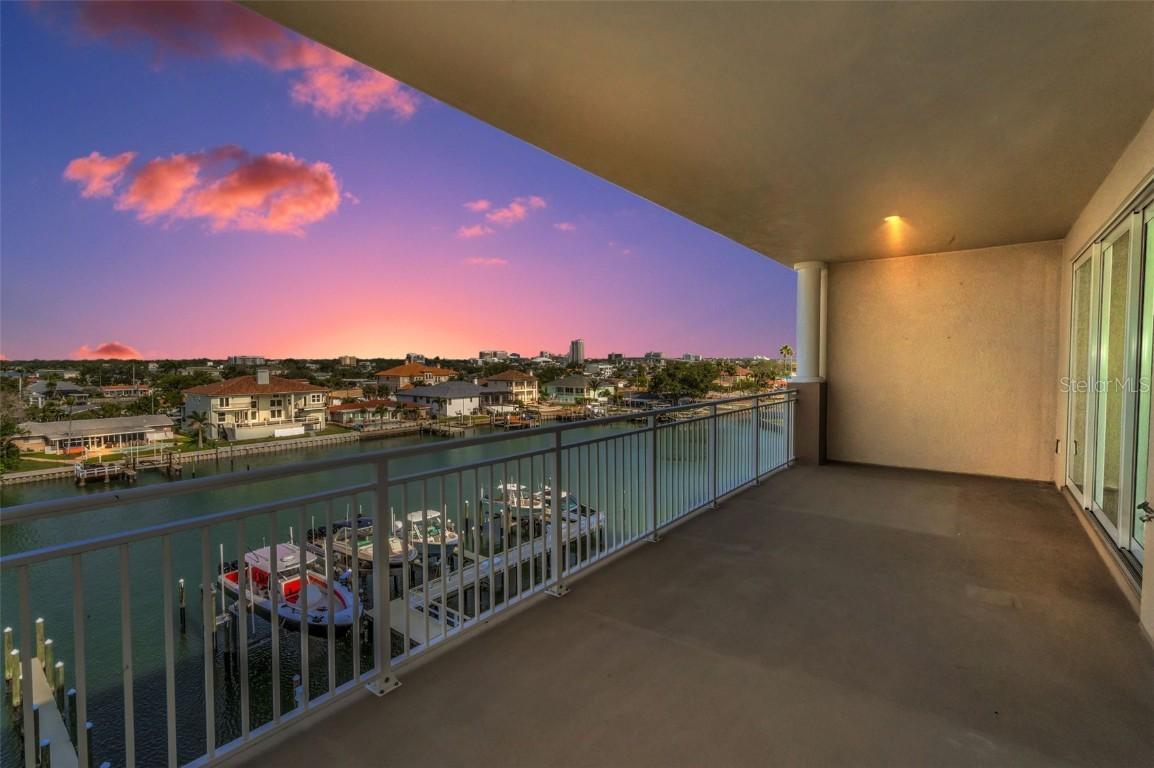 125 Island Way #502, Clearwater Beach, FL 33767