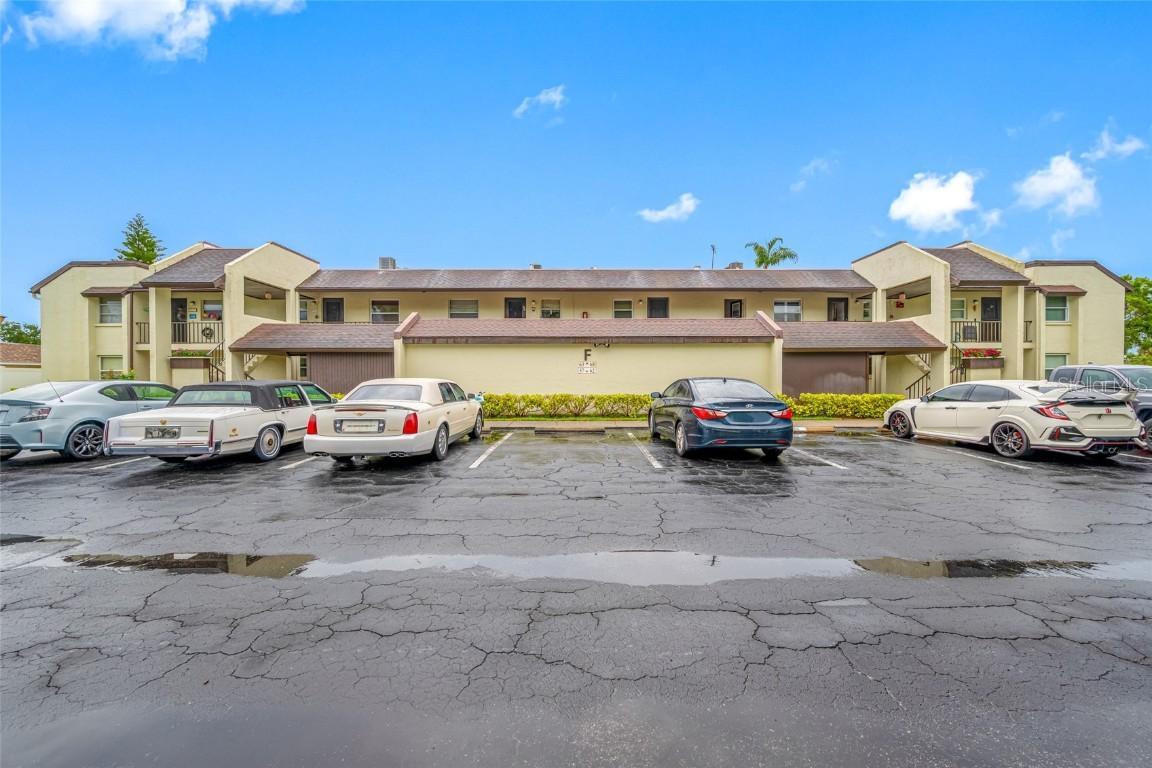 1100 E Bay Dr. #60, Largo, FL 33770
