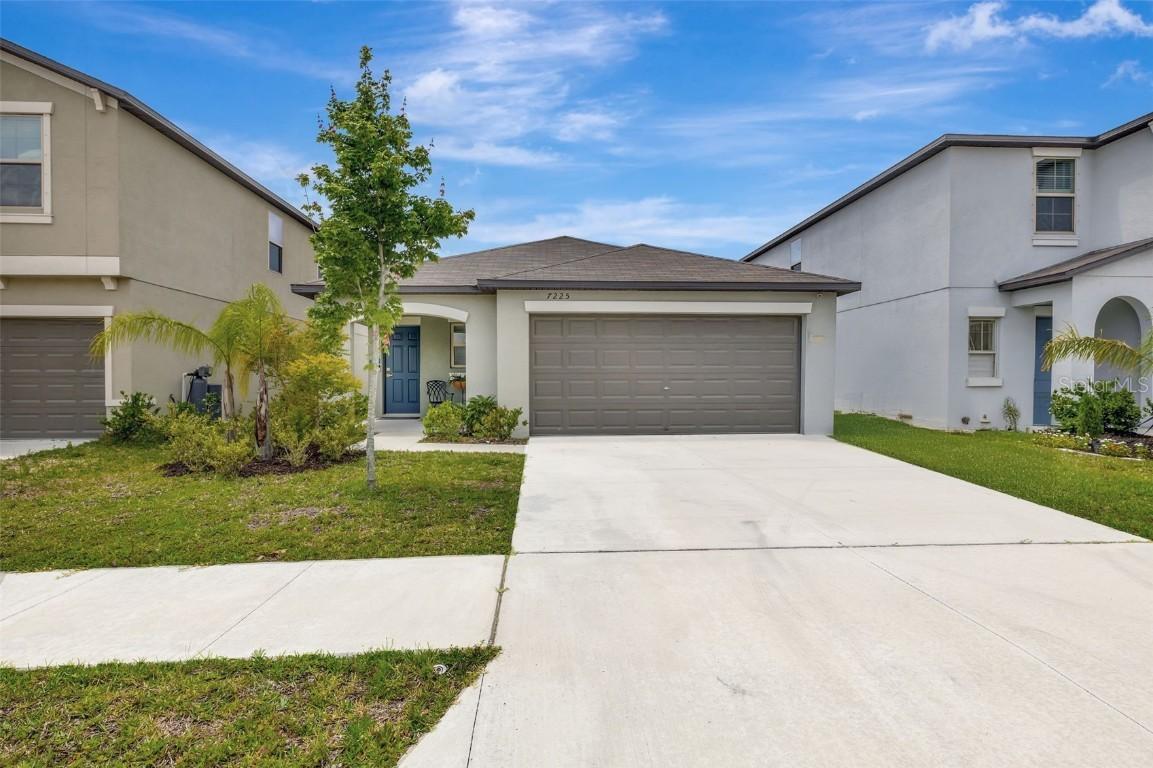 7225 Ronnie Gardens Ct., Tampa, FL 33619