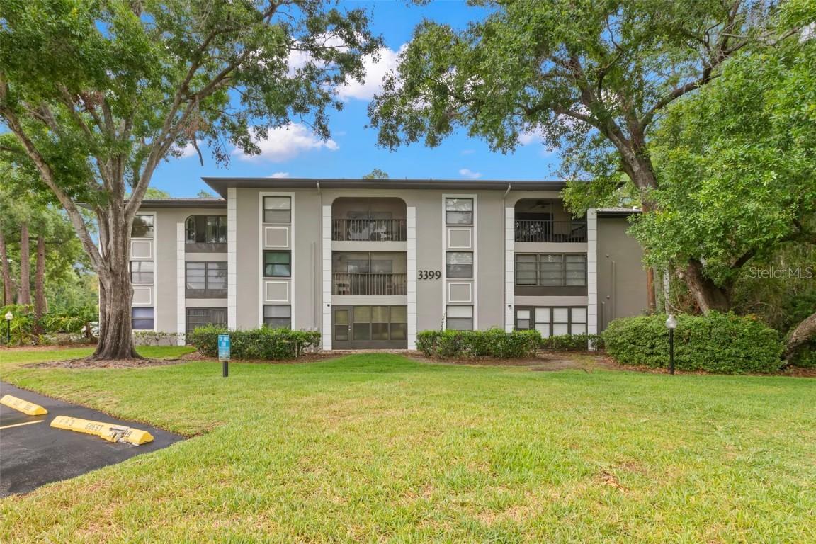3399 Mermoor Dr. #301, Palm Harbor, FL 34685