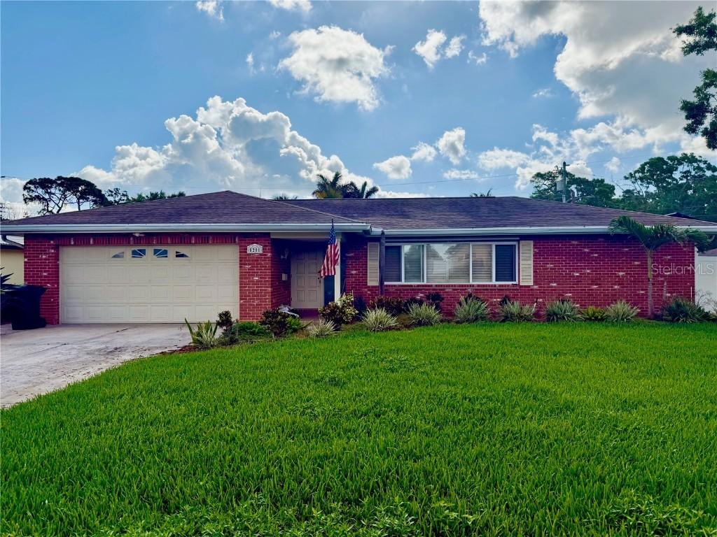 5201 Denver St., St Petersburg, FL 33703
