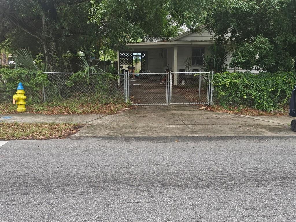 2507 E Linebaugh Ave., Tampa, FL 33612