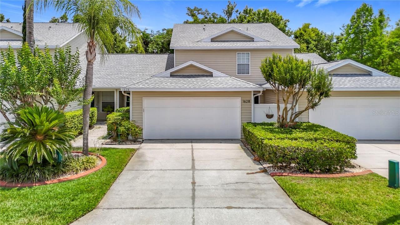 1628 Lullwater Ln., Lutz, FL 33549
