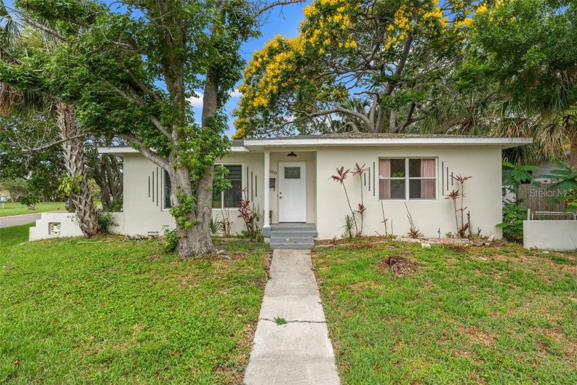 4600 Chancellor St., St Petersburg, FL 33703