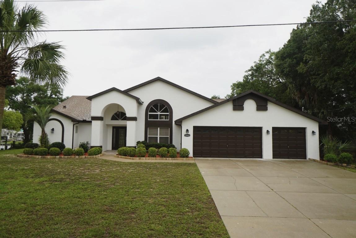 10868 W State Park St., Crystal River, FL 34428