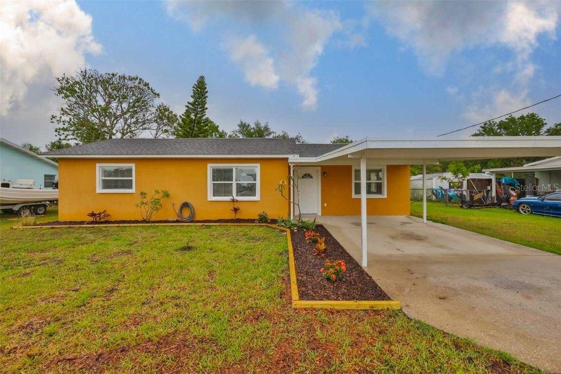 404 SW 12th St., Ruskin, FL 33570