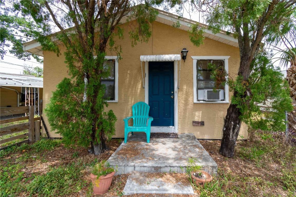 1142 7th St., Largo, FL 33770
