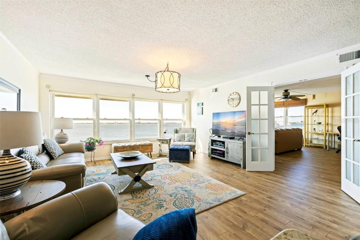 5900 Shore Blvd. #512, Gulfport, FL 33707