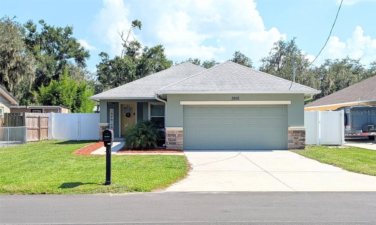 3505 Gloria Ave., Plant City, FL 33563
