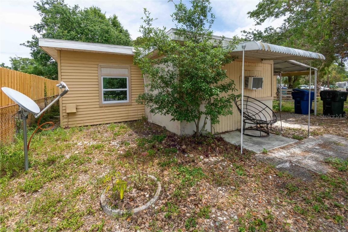 1144 7th St., Largo, FL 33770