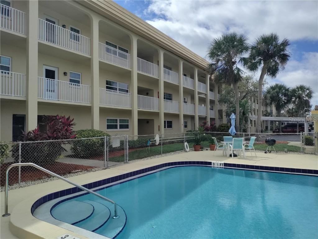 3850 13th Ave. #311, St Petersburg, FL 33713