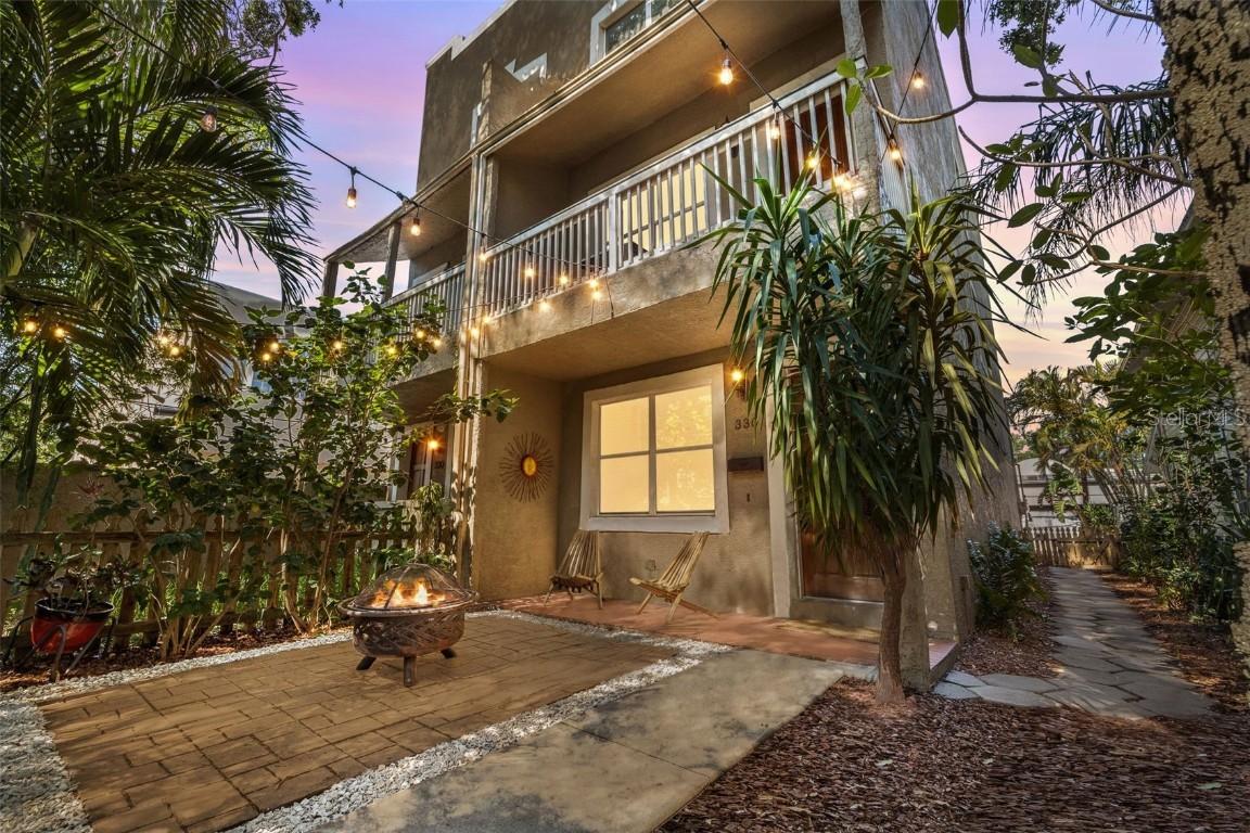 330 Lang Ct. #1, St Petersburg, FL 33701