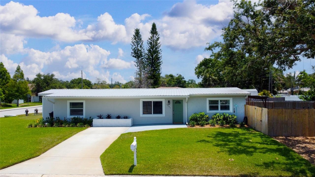 3951 72nd St., St Petersburg, FL 33709