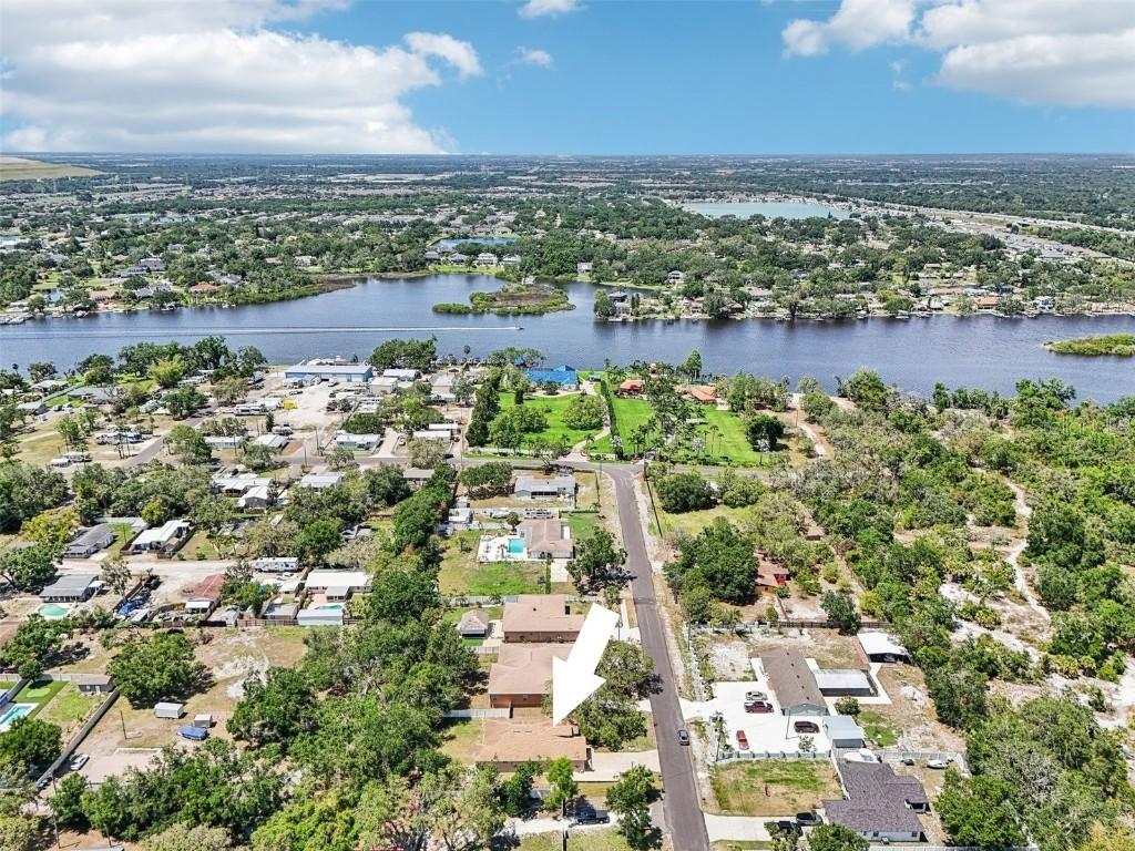 9917 Prevatt St., Gibsonton, FL 33534