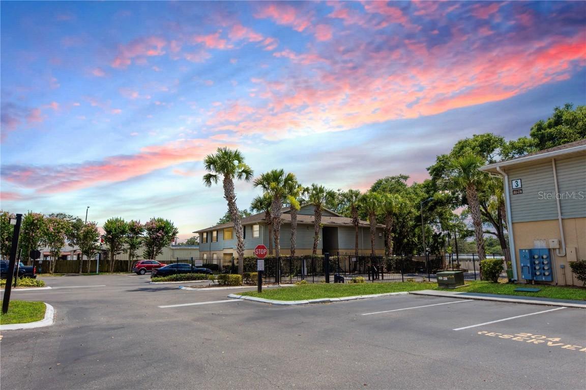 213 Red Cedar Pl., Brandon, FL 33510