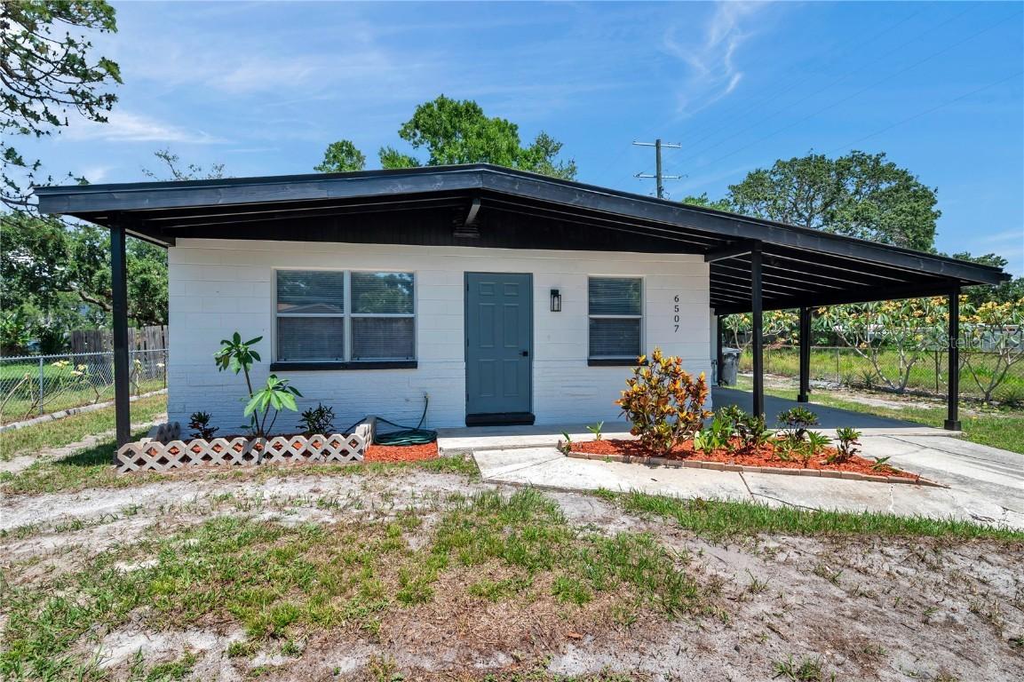 6507 La Mesa Cir., Tampa, FL 33634