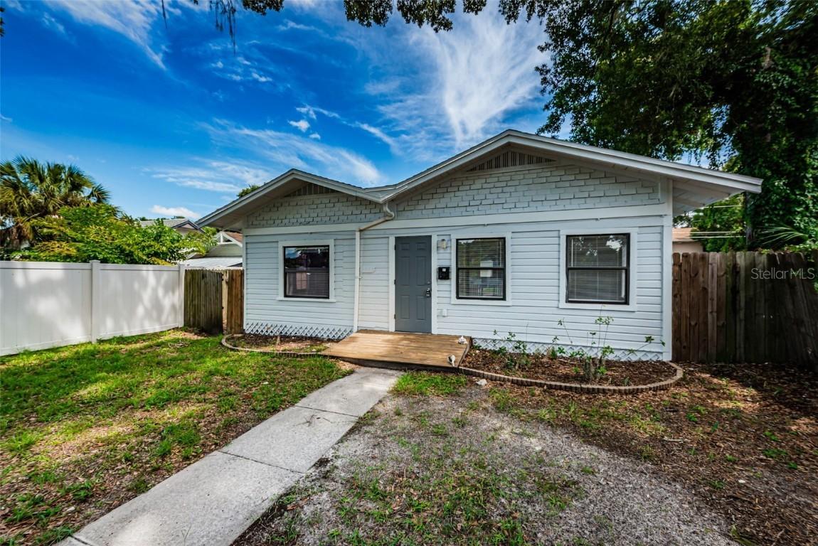 2443 2nd Ave., St Petersburg, FL 33712