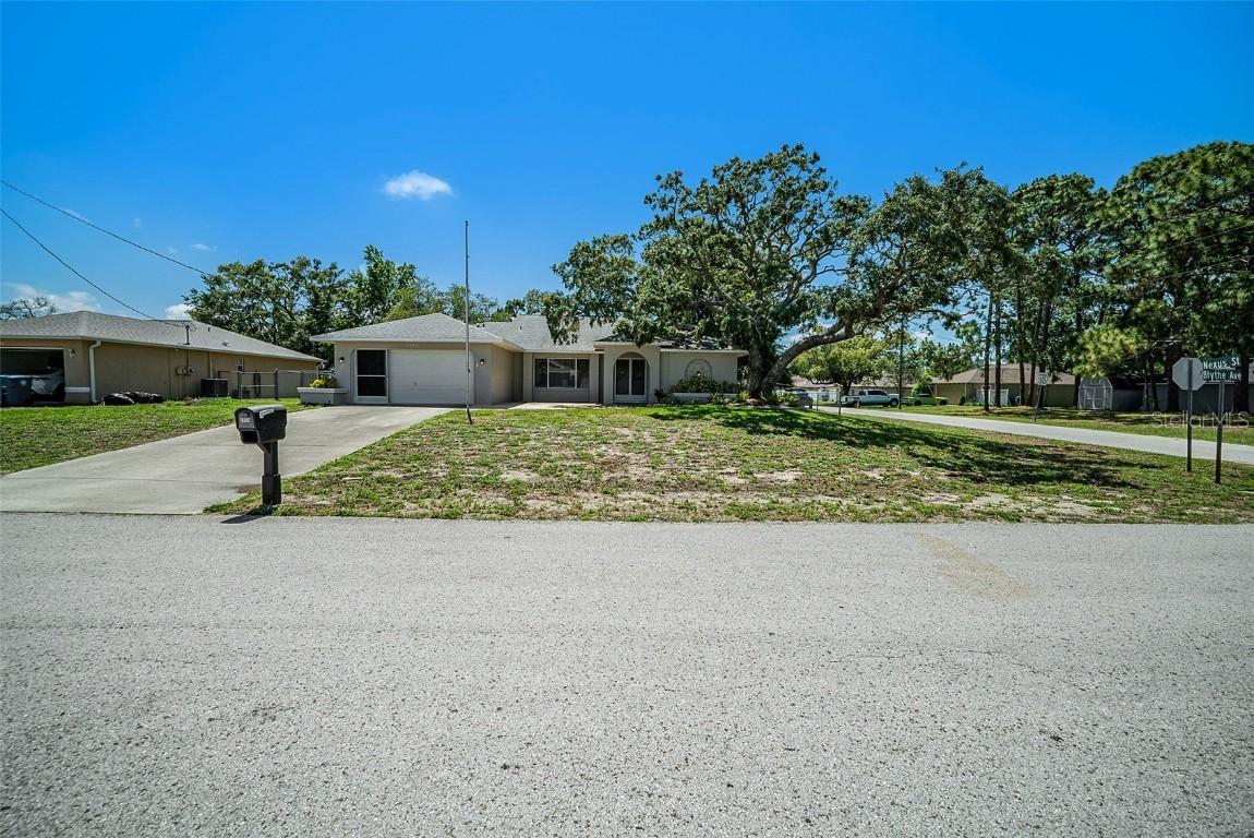 3305 Blythe Ave., Spring Hill, FL 34609