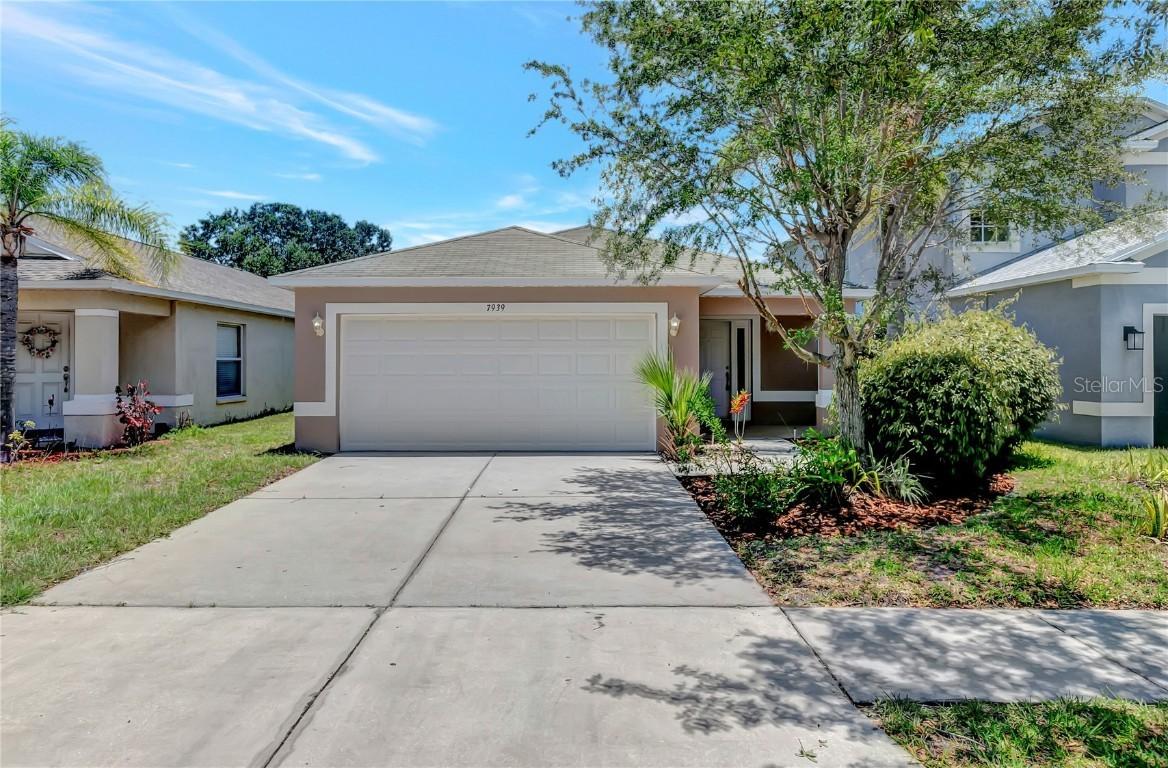 [Address Hidden by Seller], Gibsonton, FL 33534