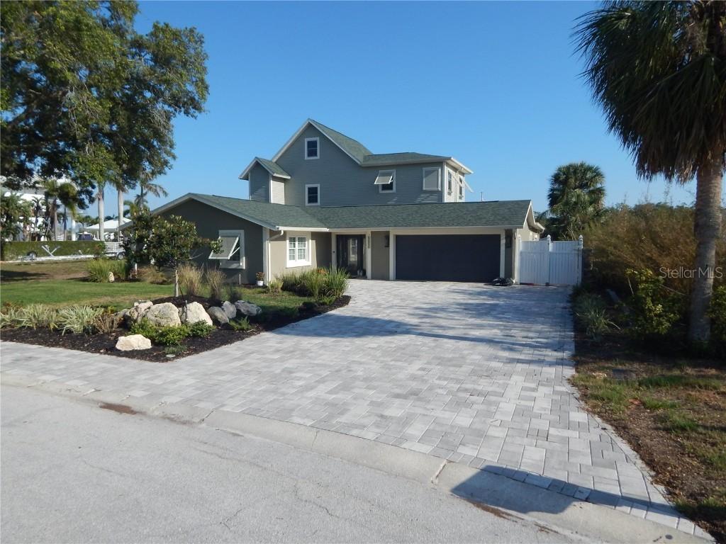 8025 Island Dr., Port Richey, FL 34668