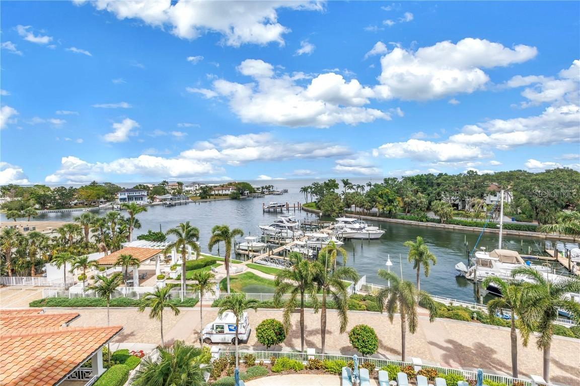1325 Snell Isle Blvd. #505, St Petersburg, FL 33704