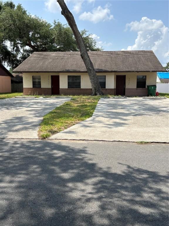 37812 15th Ave., Zephyrhills, FL 33542