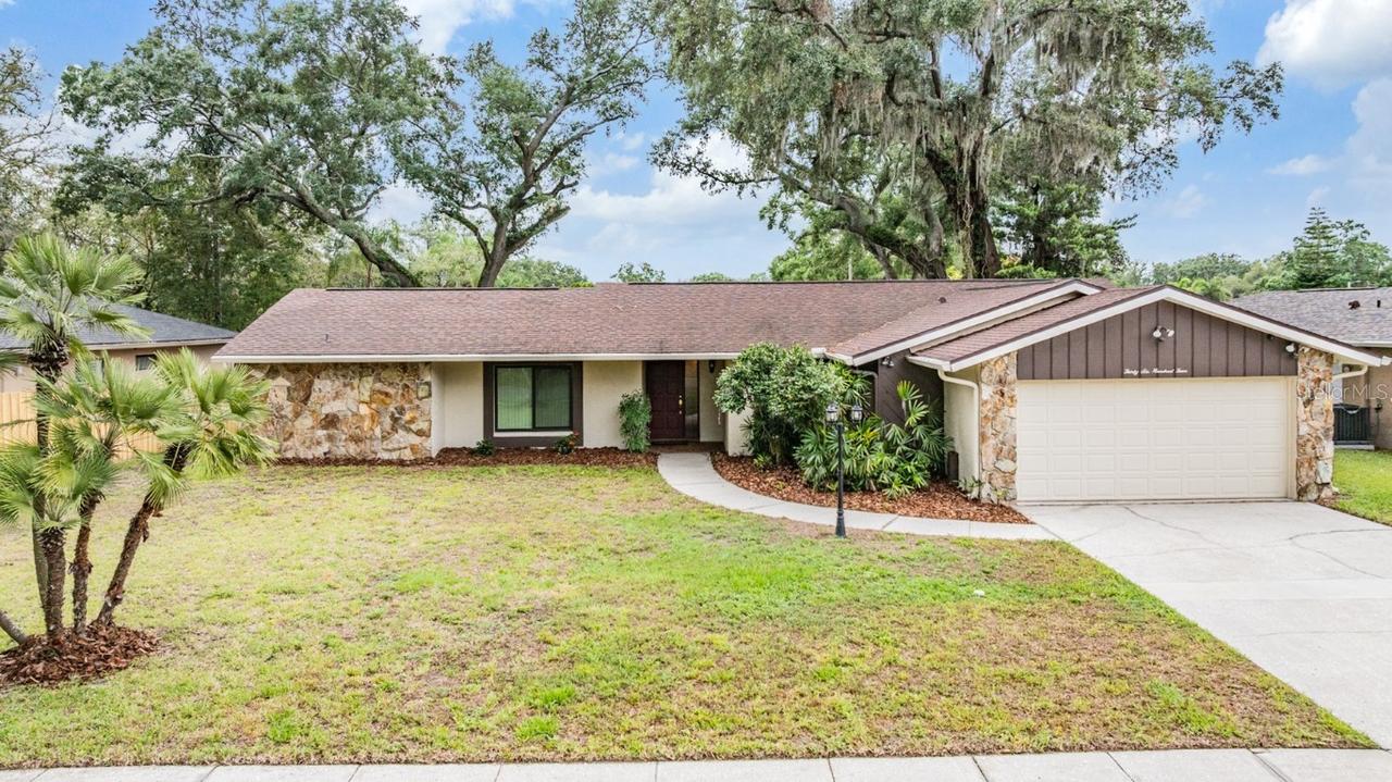 3604 Arlington Oaks Ct., Tampa, FL 33618