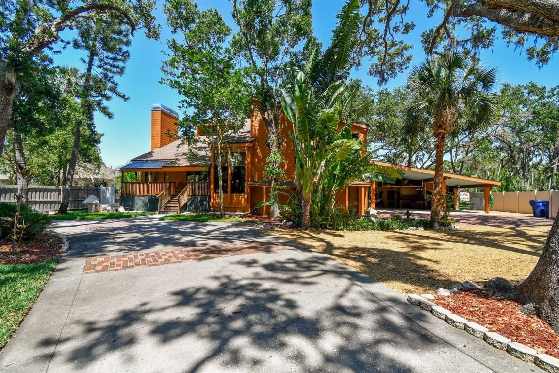 11209 Spring St., Largo, FL 33774