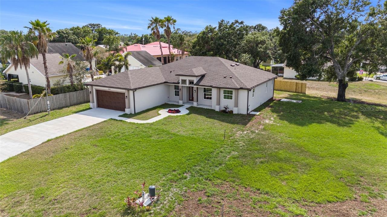 9416 Bullfrog Court, Gibsonton, FL 33534